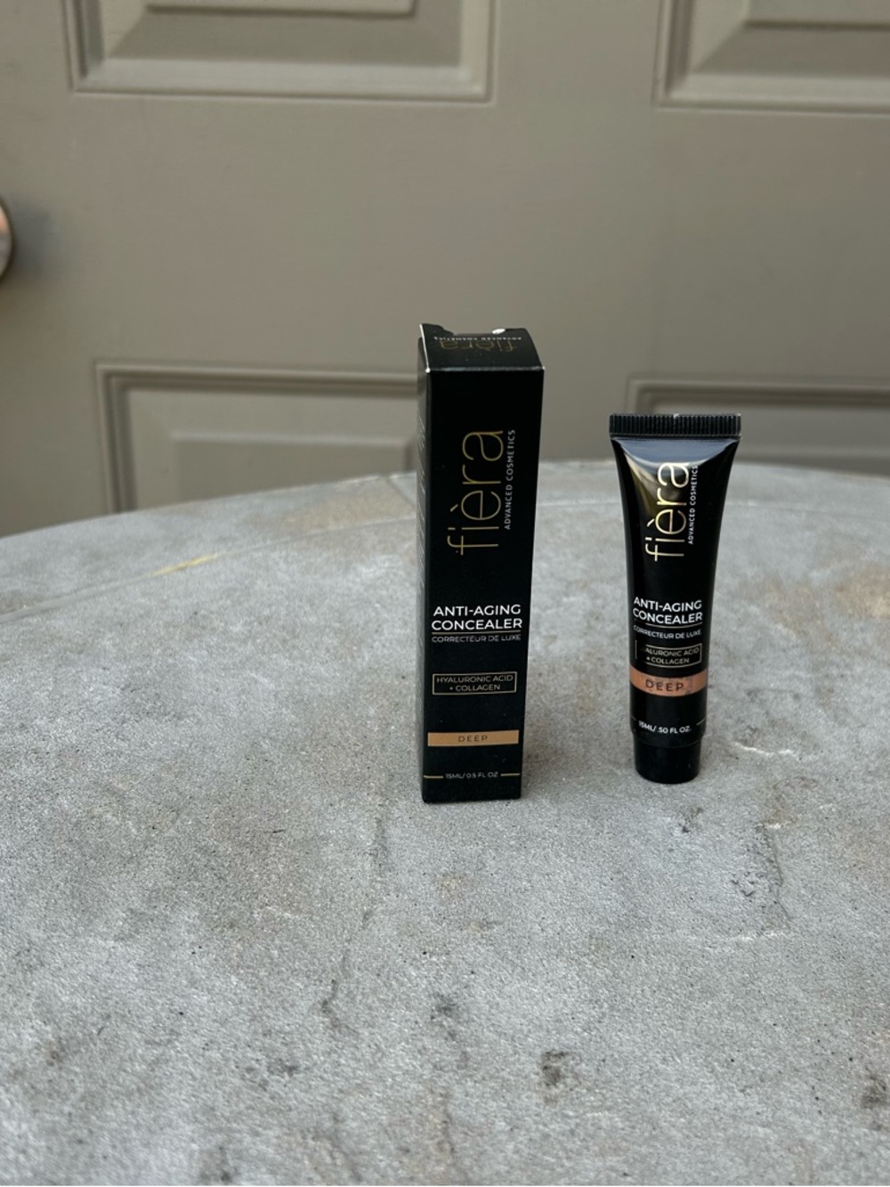 Fiera Anti-Aging Concealer - Deep - Picture 7 of 7